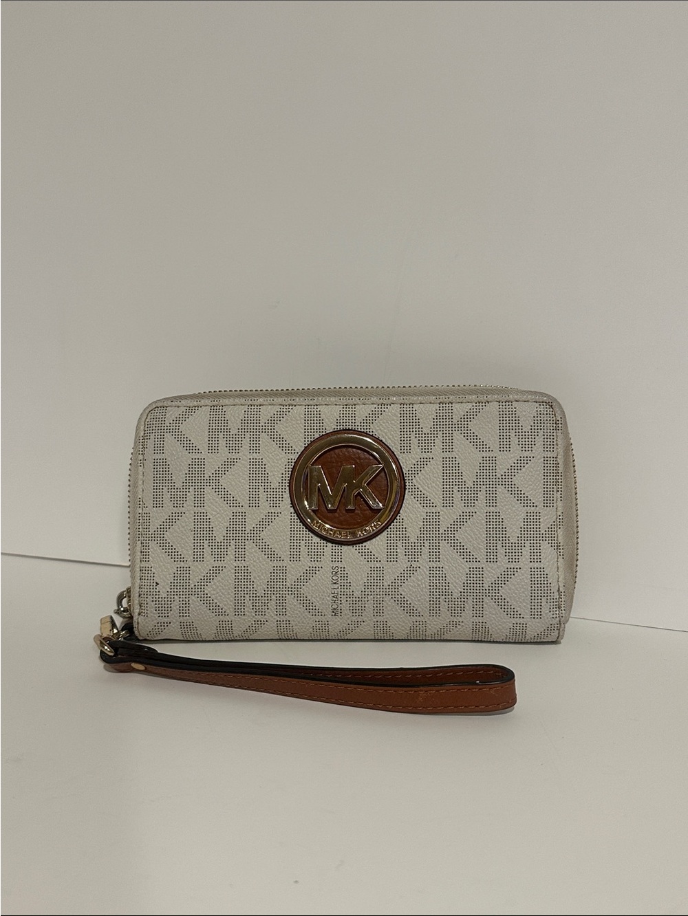 #984 Michael Kors White MK Monogram Zip Wristlet with Brown Strap